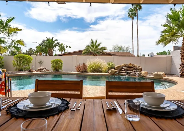 Game Pool Hottub Modern Desert Oasis * Phoenix