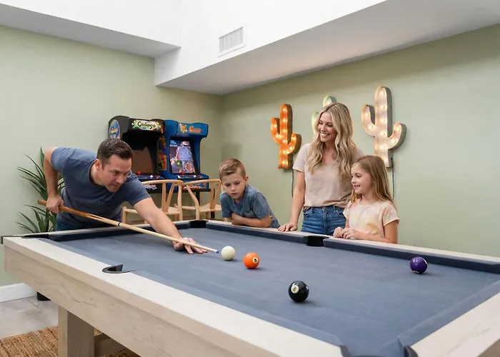 Holiday home Game Pool Hottub Modern Desert Oasis Phoenix